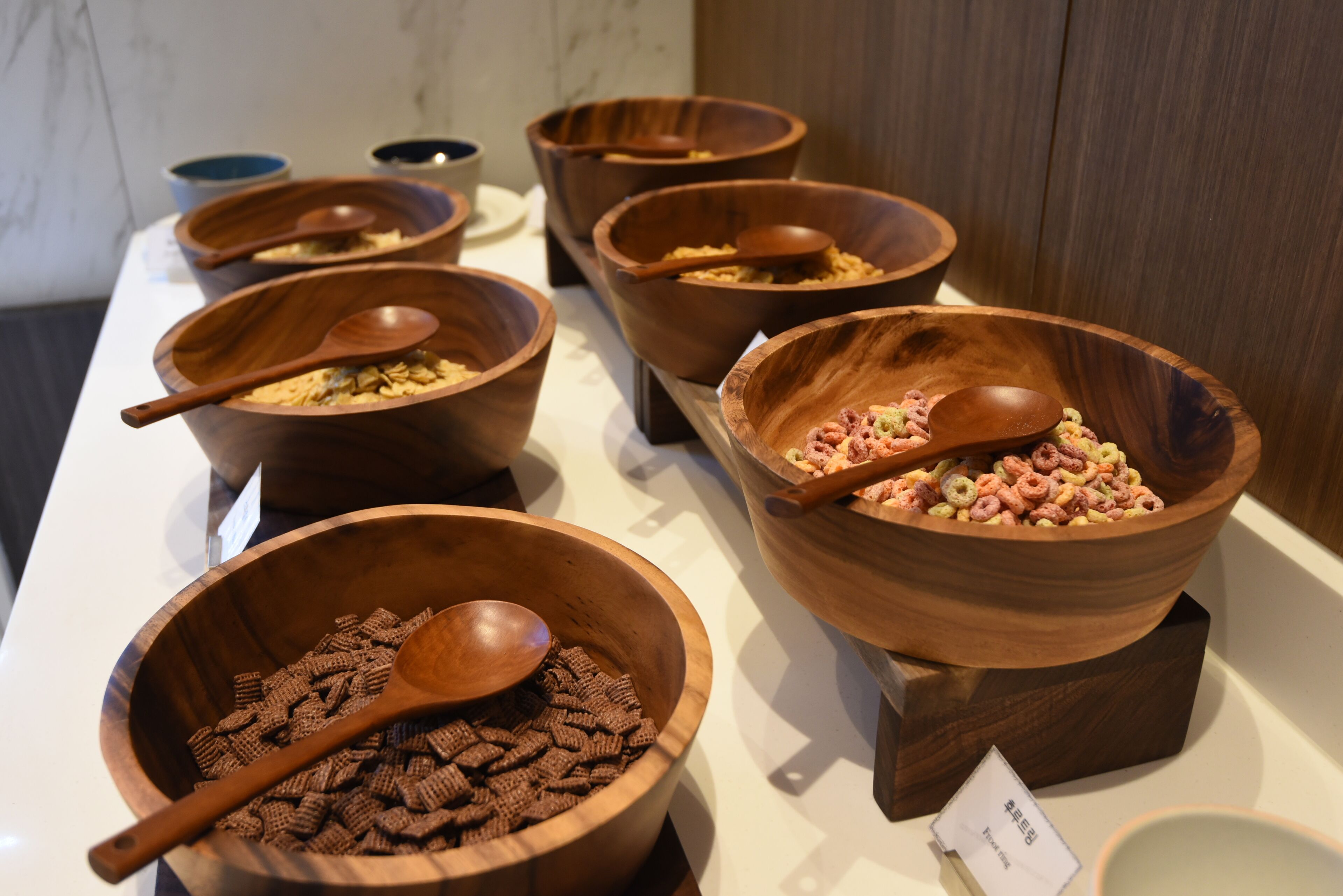 daily buffet breakfast for a fee