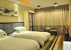Twin Room | Desk, blackout drapes, free WiFi - Yiwu Youhao Holiday Hotel (Jinhua)