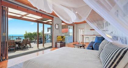 BORD DE MER-Le hangar Ă bateaux-Huskisson