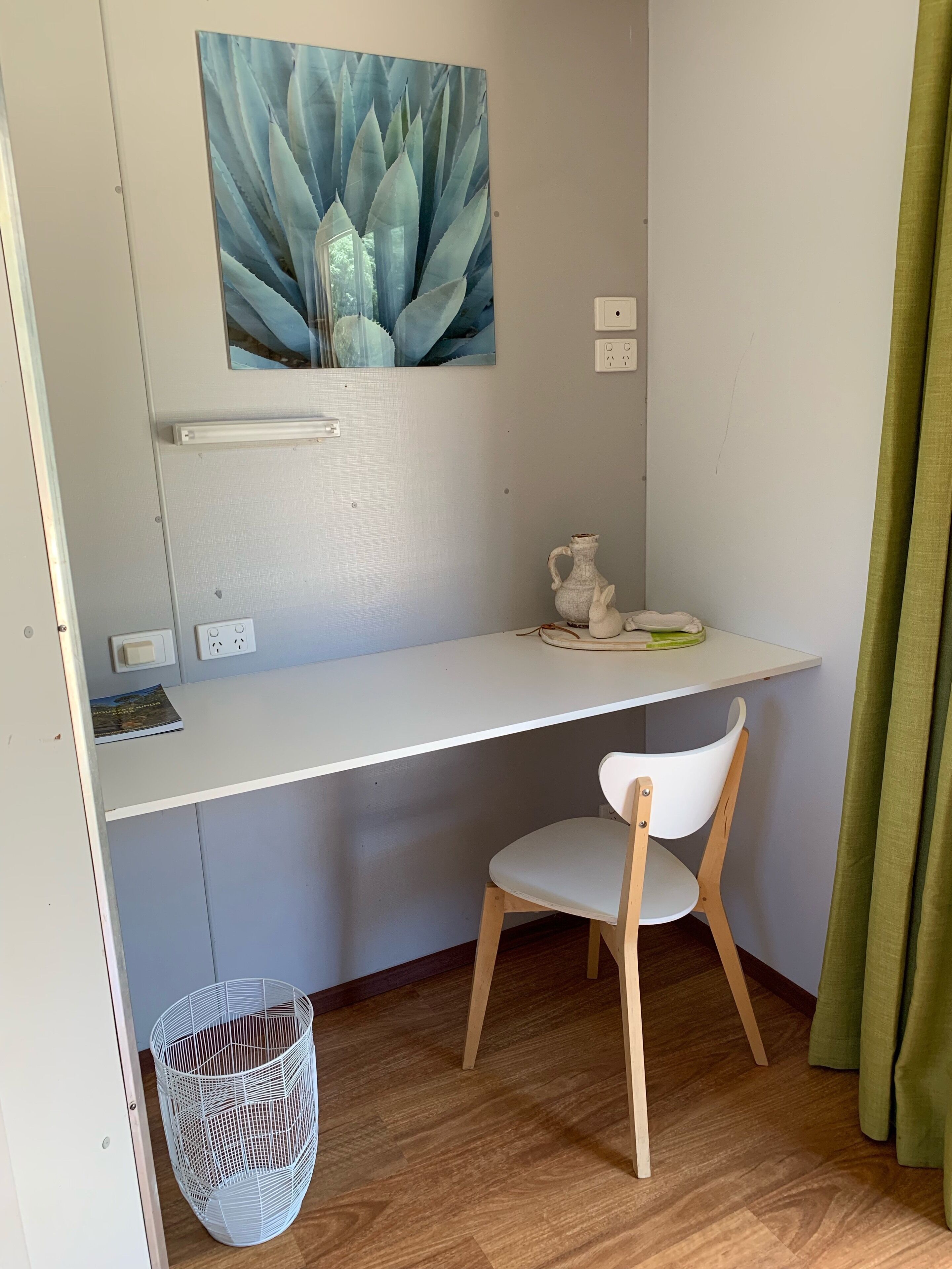 Farm stay for single travellers (ensuite) - 5 min to Margaret River town centre