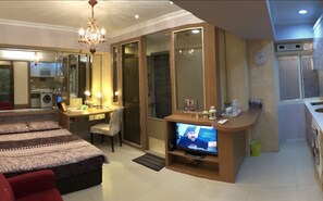 Classic Double Room | Individually decorated, individually furnished, soundproofing - Dongqu Light Inn (Taipei)