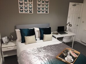 1 bedroom - Townhouse @ Nelson Street Crewe (Crewe)