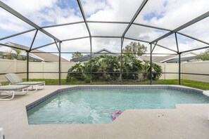 House | Pool