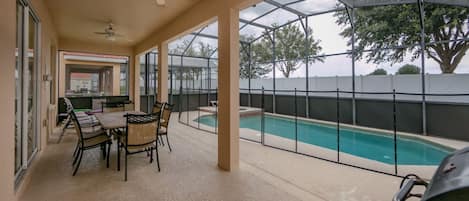 House | Pool | Outdoor pool