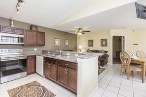 獨棟房屋 | 私人廚房 | 電冰箱、微波爐、爐台、洗碗機