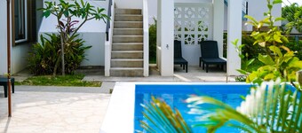 藍色海洋渡假村