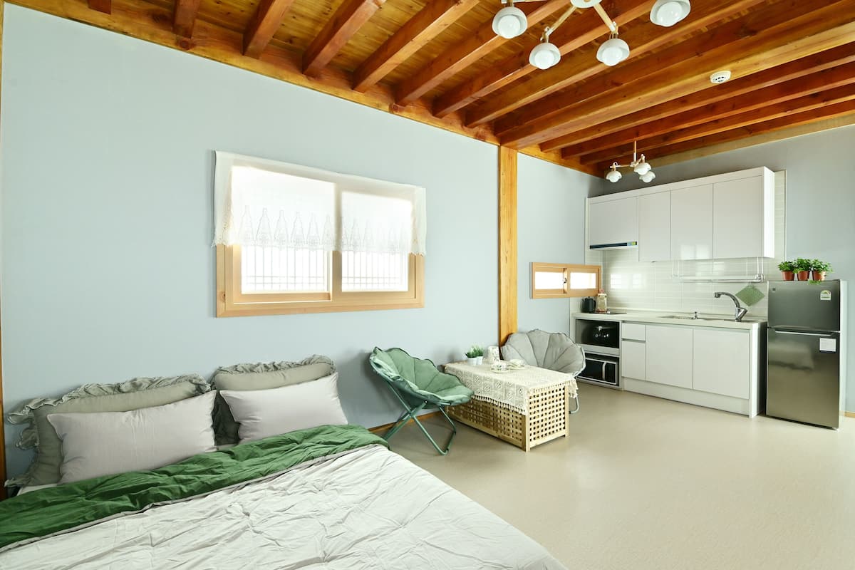 Room, 1 Bedroom (D1)