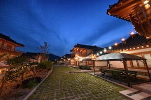 Ngoại thất