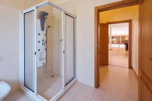 Hair dryer, towels, toilet paper