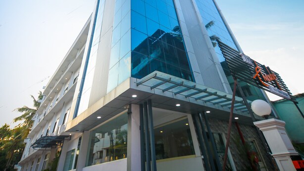 Exterior detail - The Chandy's- Your hotel people (Kanayannur)