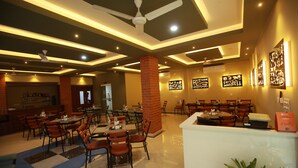 Restaurant - The Chandy's- Your hotel people (Kanayannur)