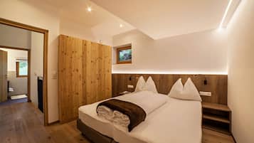 4 camere, Wi-Fi gratuito, lenzuola