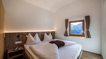 4 bedrooms, free WiFi, bed sheets