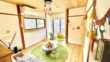 SORA | 3 bedrooms, individually decorated, desk, soundproofing