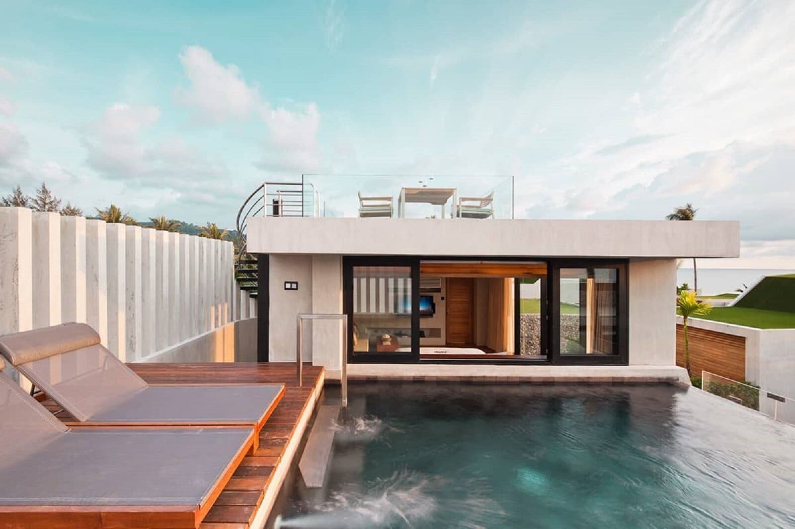 Pool