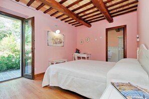 5 dormitorios, tabla de planchar con plancha, wifi