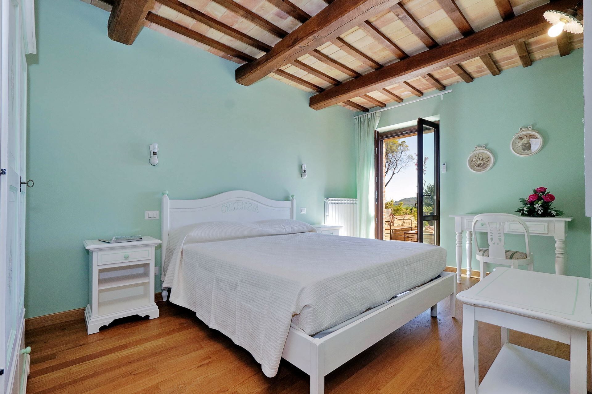 5 chambres, fer et planche à repasser, Wi-Fi