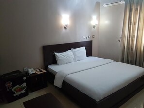 Free WiFi, bed sheets - Calabar Grand Hotel (Calabar)