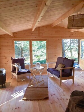 Comfort Cabin (30m²) | Living room