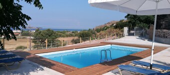 Troyan Hill Studios with Panoramic View and Great Balcony