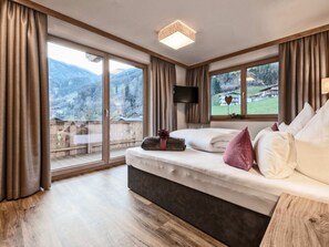 House | Room amenity - Secluded Farmhouse in Tyrol near Ski Area (Schwendau)
