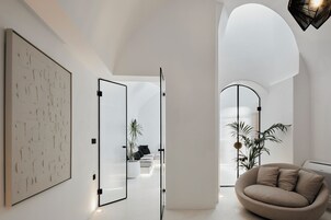 Sunset Suite with Outdoor Heated Private Pool