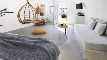 Suite Exclusive (with heated private pool) | Area soggiorno | Smart TV, Netflix, servizi in streaming