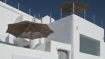 Desayuno continental (EUR 15 por persona)