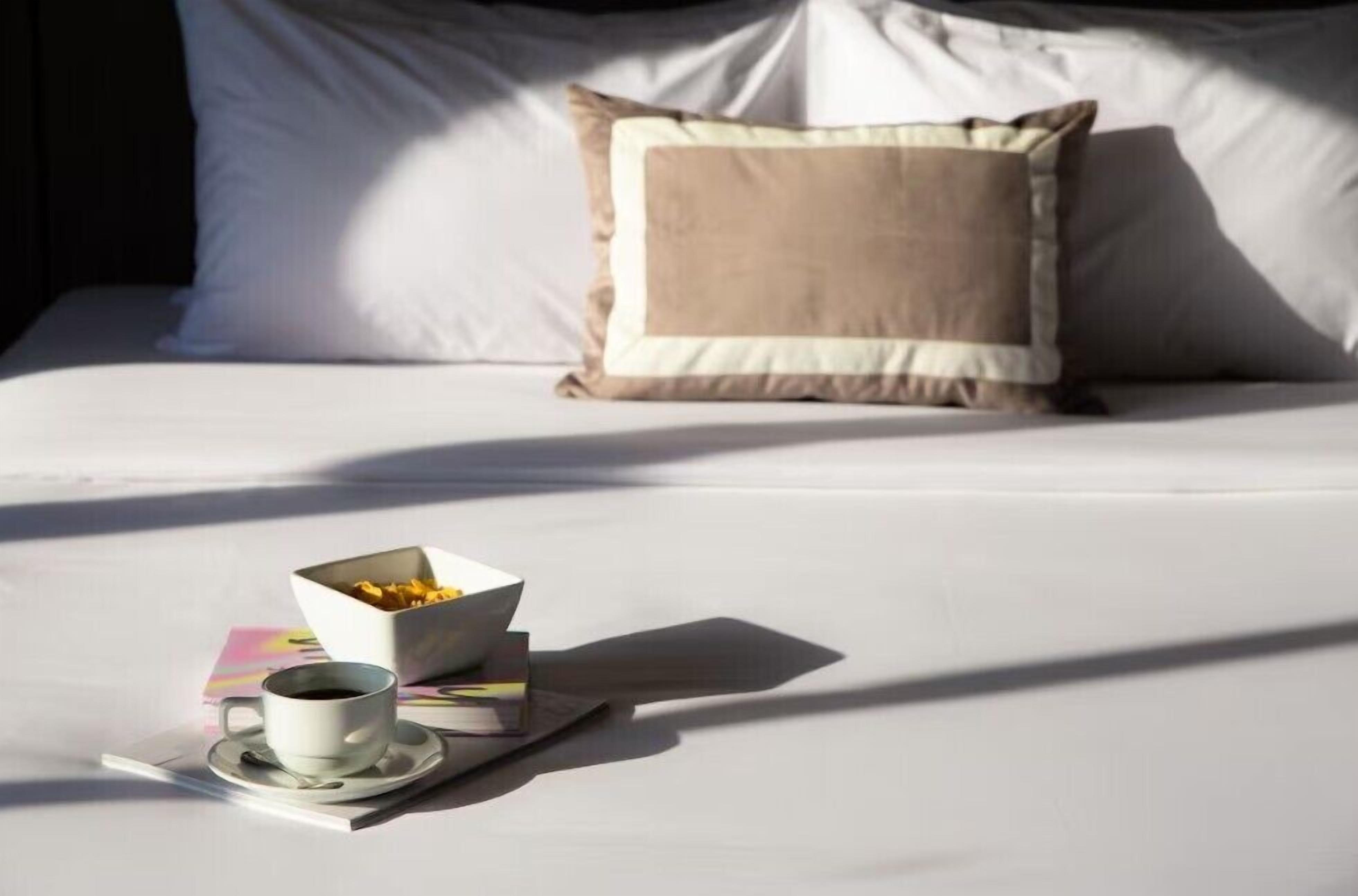 Habitación doble superior | Caja de seguridad en la habitación, escritorio y insonorización 