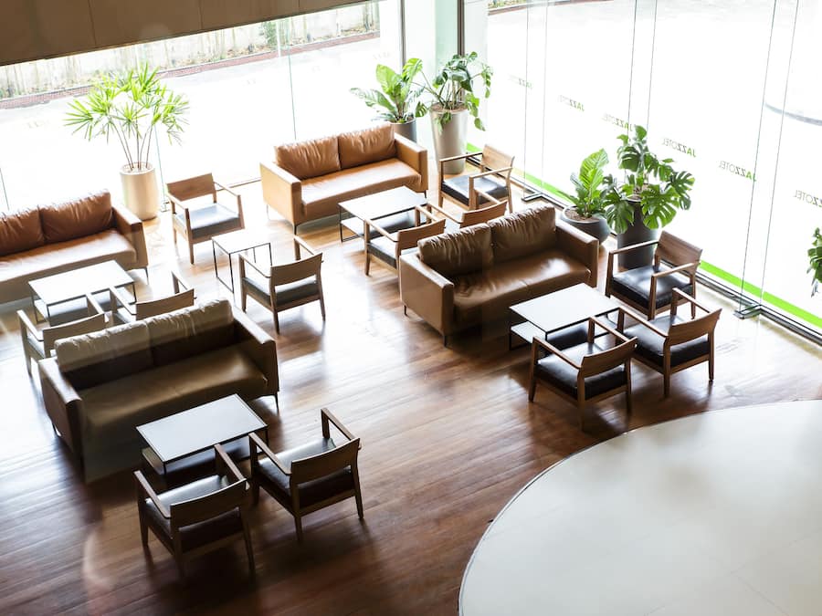 Sala de estar en el lobby