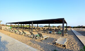Private beach nearby, sun-loungers, beach umbrellas, beach towels