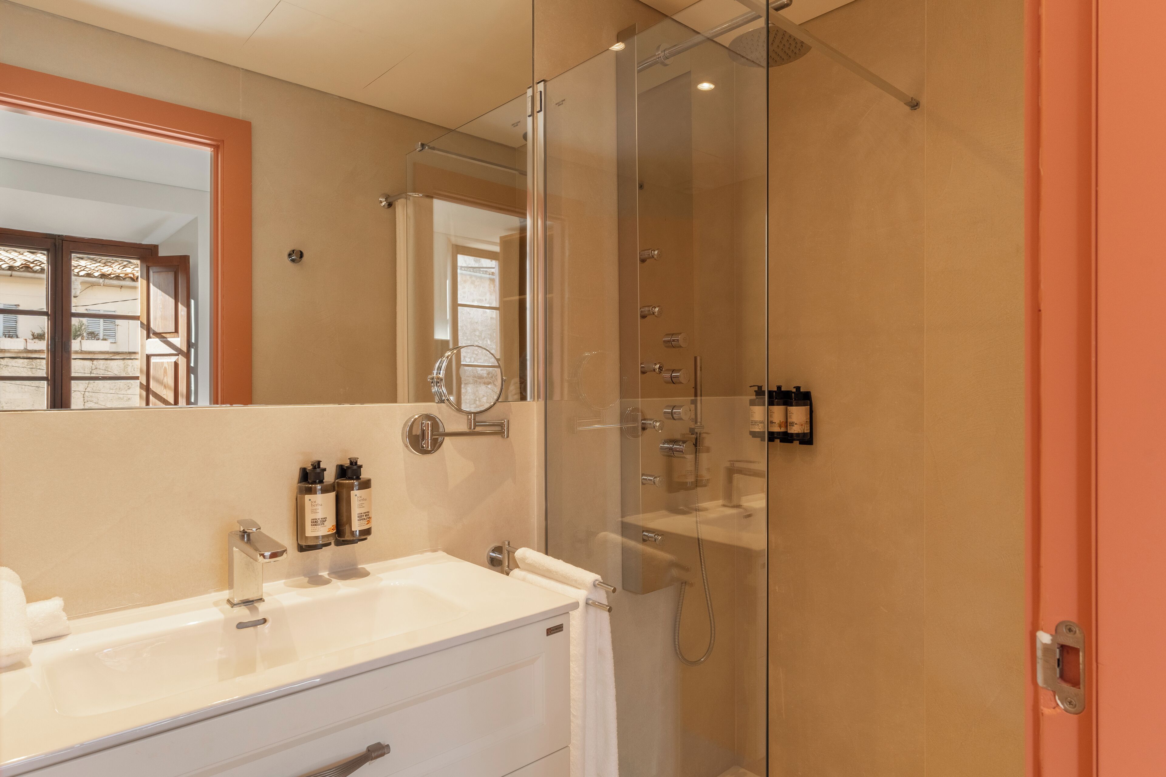 Photo - Marton Turisme de Interior