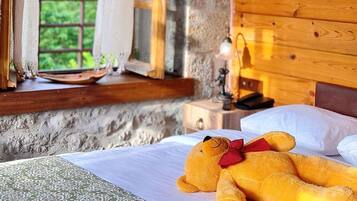 Standard Room | Minibar, in-room safe, free WiFi, bed sheets