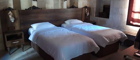 Bettwäsche aus ägyptischer Baumwolle, hochwertige Bettwaren, Minibar