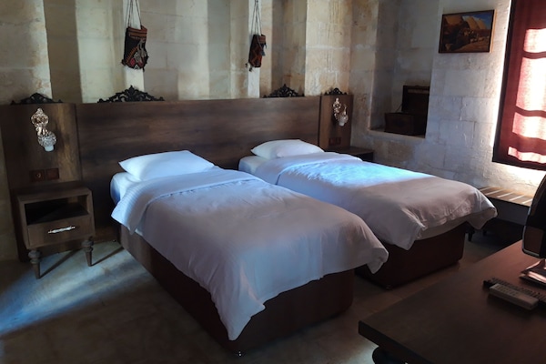 Egyptian cotton sheets, premium bedding, minibar, free WiFi