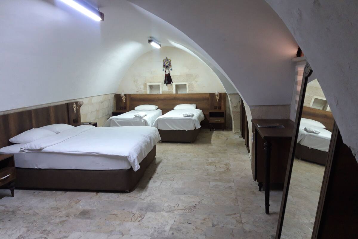 Sábanas de algodón egipcio, ropa de cama de alta calidad y minibar