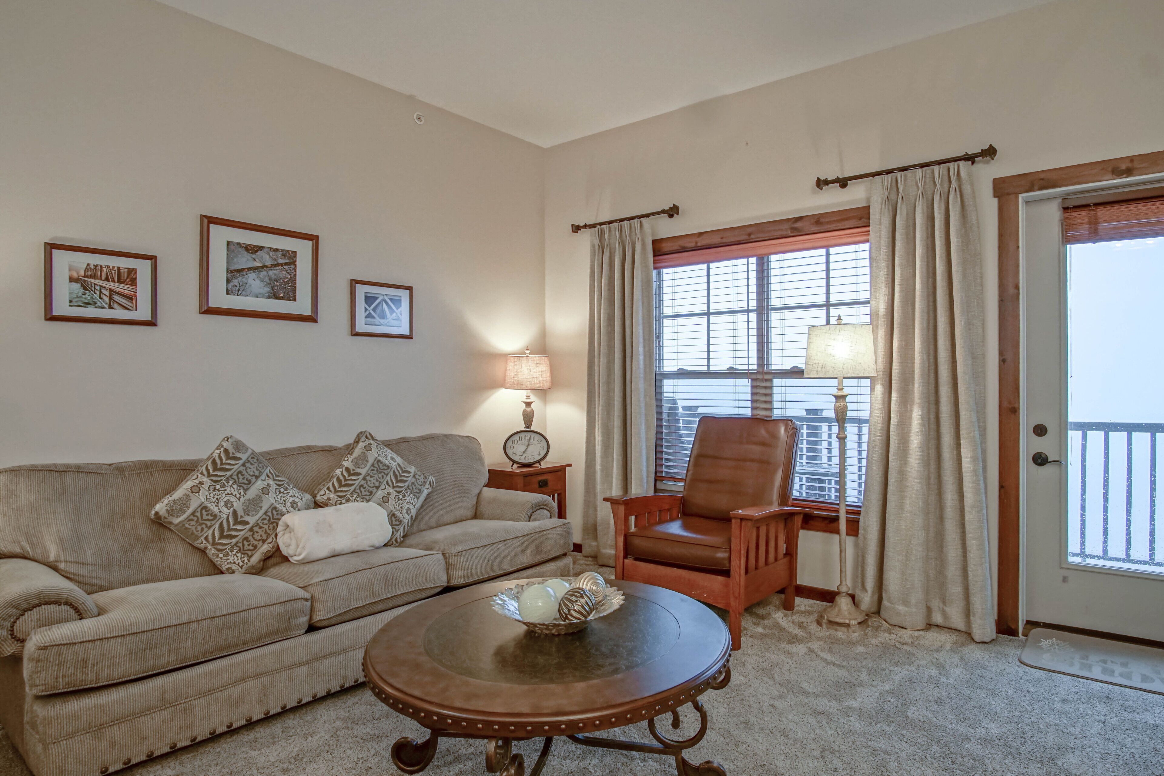 Soaring Eagle #402:  2 Bedrooms, 2 Full Baths: Slope Side,  Hot Tubs. Underground Parking.