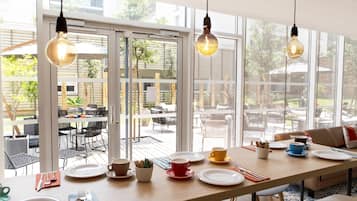 Daily buffet breakfast (EUR 16 per person)