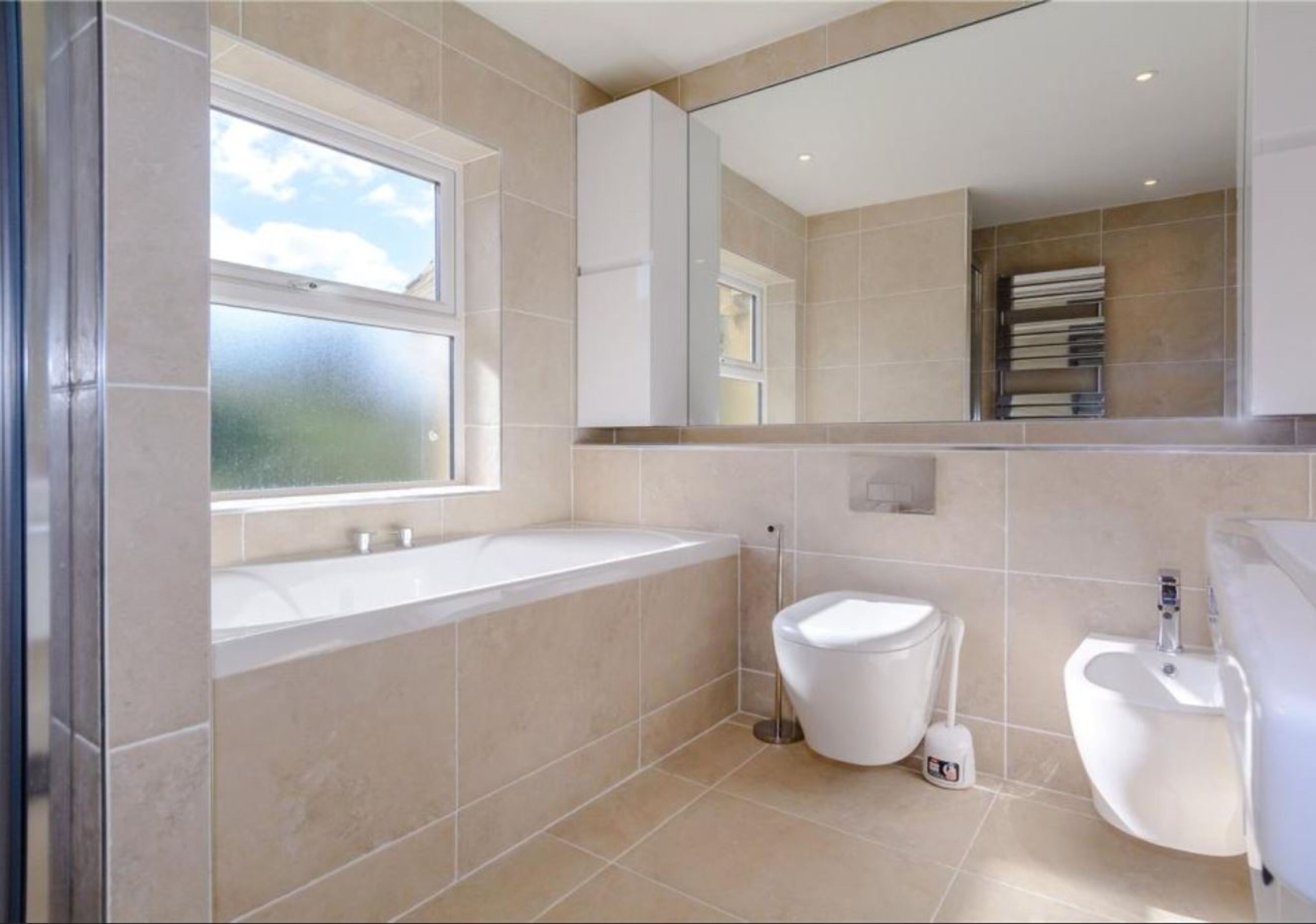 Bathwick Hideaway | Bathroom | Hair dryer, towels, soap, shampoo