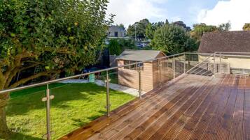 Sundeck
