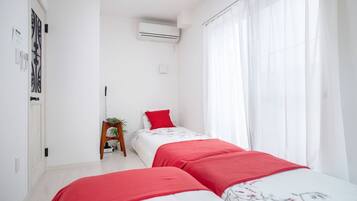2 bedrooms