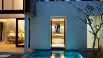 Indoor pool, outdoor pool