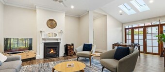 Heritage Home on March - Amazing Location