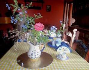 Free daily buffet breakfast  - B&B Casa Susanna (Sini)