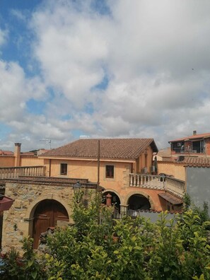 City view from property - B&B Casa Susanna (Sini)