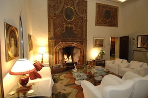 Interior - Palazzo Arrivabene B&B (Mantua)