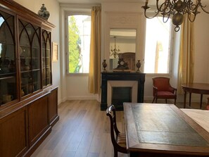 Flat-screen TV, DVD player