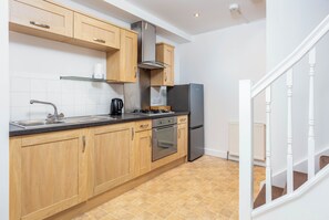 Apartament bàsic, 1 llit doble, no fumadors | Equipament de l'habitació