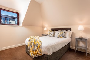 Basic Apartment, 2 Bedrooms, Non Smoking | 2 bedrooms, individually decorated, individually furnished - Elliot Suite No9 - Donnini Apartments (Ayr)