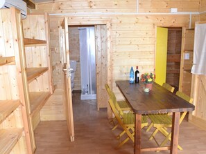 Chalet | Dining - Tidy Chalet with Terrace near Sea (Ravenna)